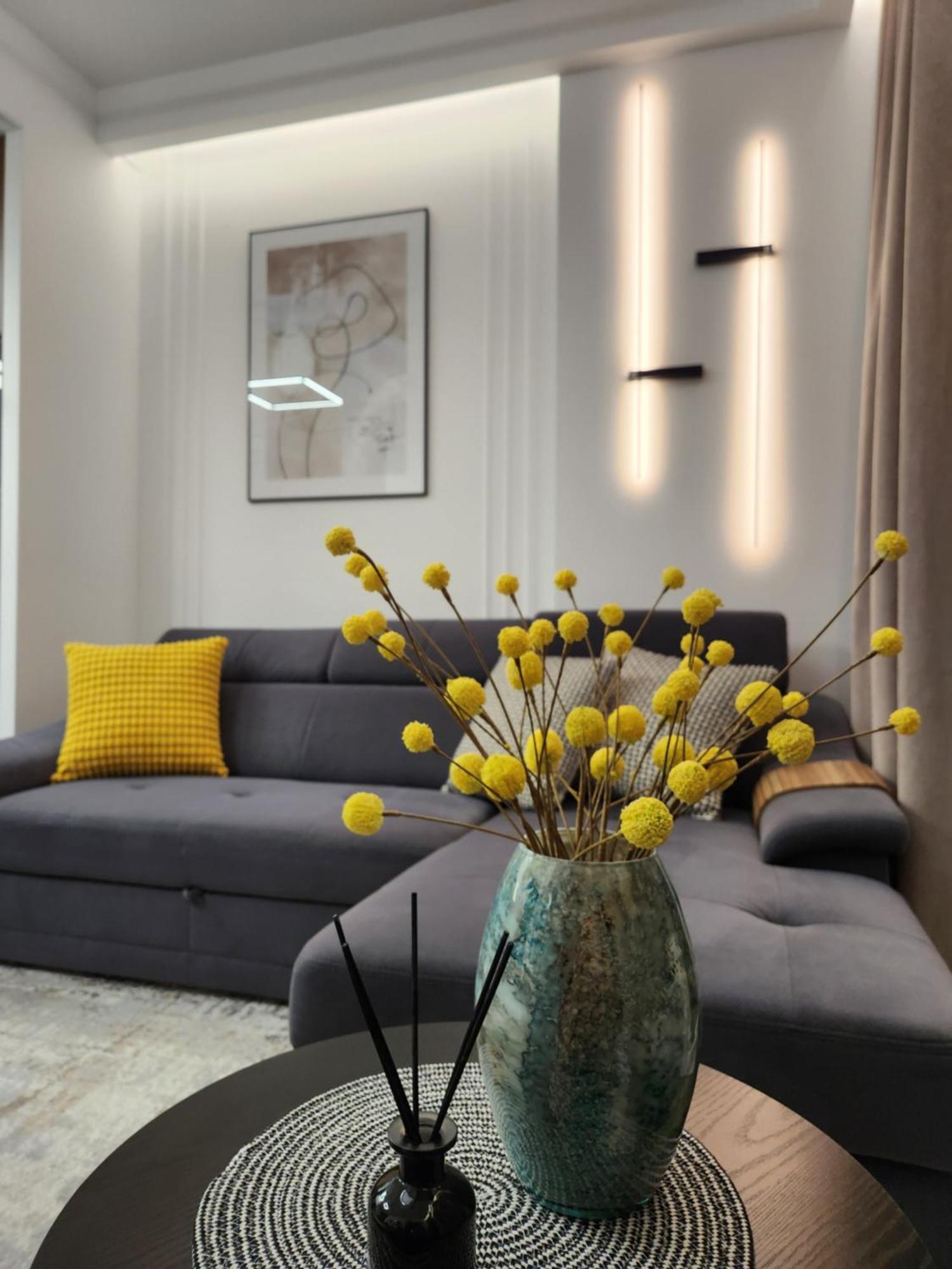 Luksusowy Apartament Bliska Wola Saba Warschau Buitenkant foto